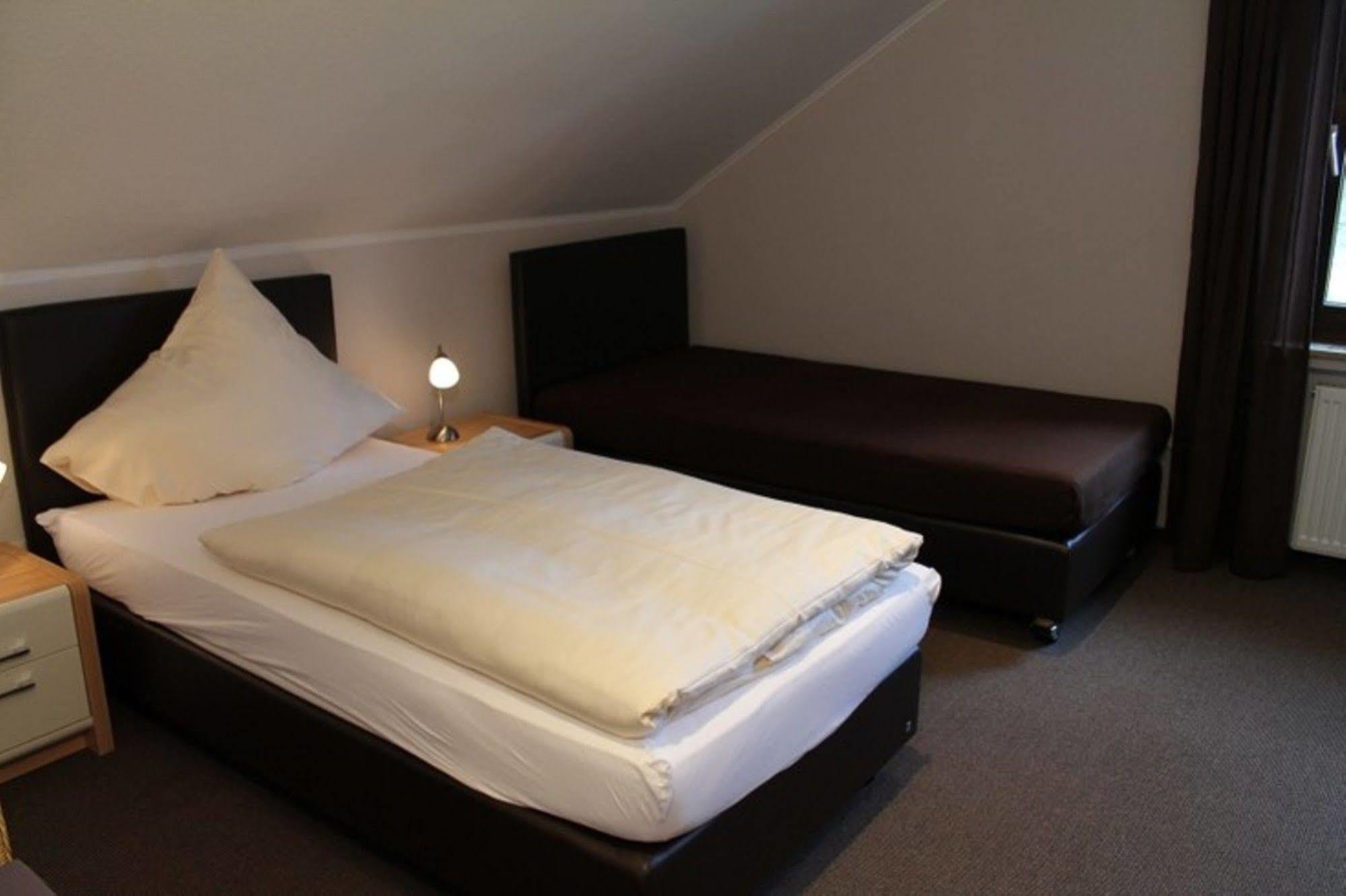 Landhaus Hotel Goeke Hövelhof Eksteriør bilde